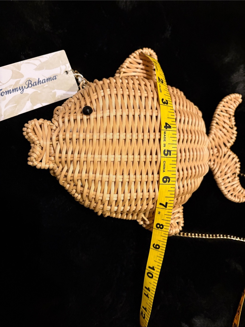 Tommy Bahama 3-D Woven Fish Crossbody - Picture 6 of 8